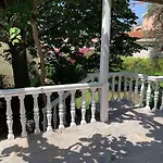Apartments Lipa